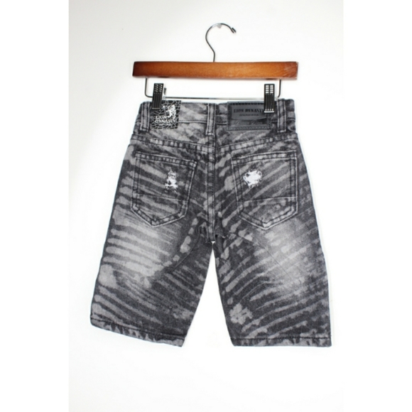 Boys Lion Dynasty Studded Destroyed Bleached Short - Picture 5 of 7